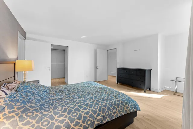$8,500 | 322 West 57th Street, Unit 39K | Hell's Kitchen