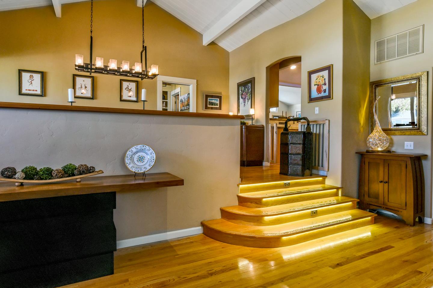 106 Ridgeview Court Santa Cruz, CA 95060 - Photo 9 of 38