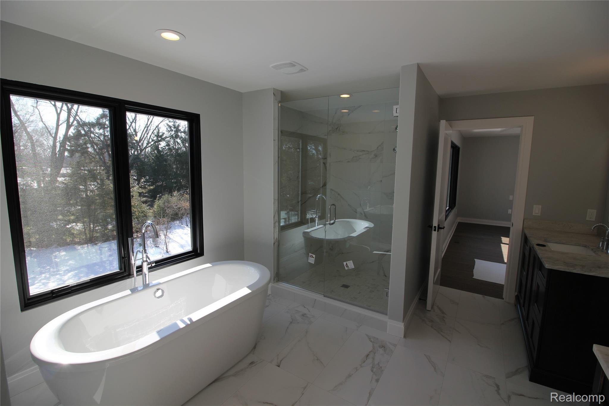 1636 Derby Road Birmingham, MI 48009 - Photo 24 of 46 IMG_3590.JPG
