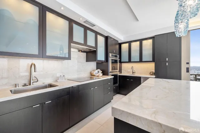 $2,695,000 | 999 Green Street, Unit 1401, San Francisco, CA 94133