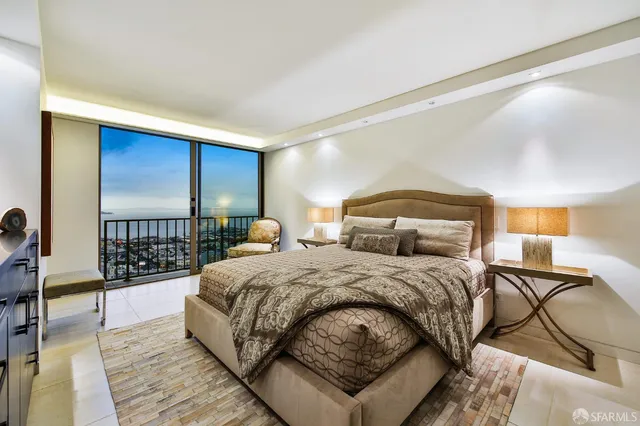 $2,695,000 | 999 Green Street, Unit 1401, San Francisco, CA 94133