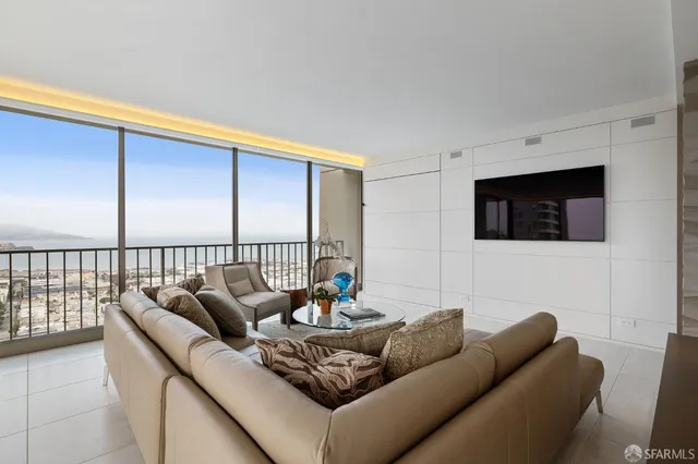 $2,695,000 | 999 Green Street, Unit 1401, San Francisco, CA 94133
