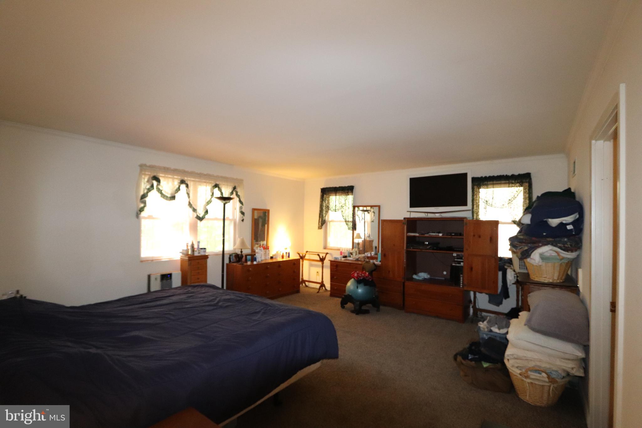 7412 Damascus Road Gaithersburg, MD 20882 - Photo 28 of 52 Master Bedroom