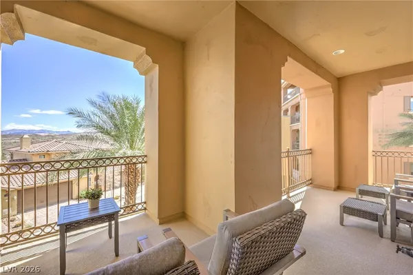 $485,000 | 30 Via Mantova, Unit 202, Henderson, NV 89011