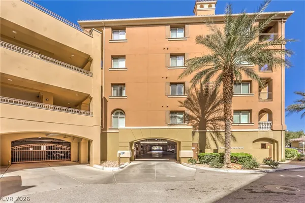 $485,000 | 30 Via Mantova, Unit 202, Henderson, NV 89011