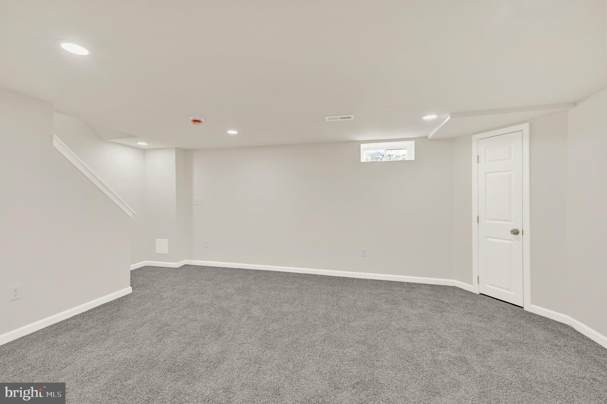 5829 The Alameda Baltimore, MD 21239 - Photo 24 of 27