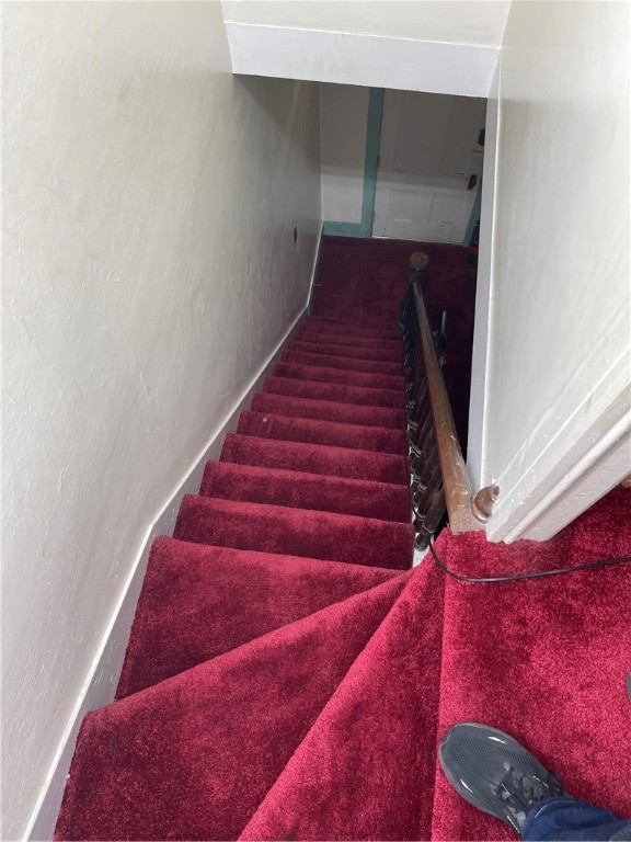 29 Summer Street Westerly, RI 02891 - Photo 28 of 50 Back stairway