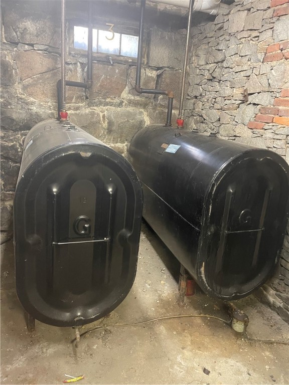 29 Summer Street Westerly, RI 02891 - Photo 38 of 50