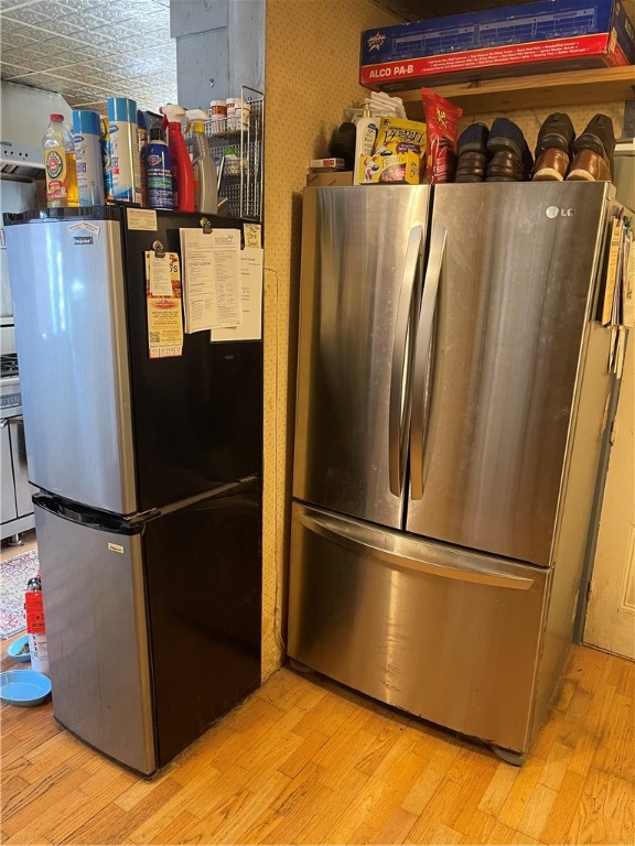 29 Summer Street Westerly, RI 02891 - Photo 8 of 50