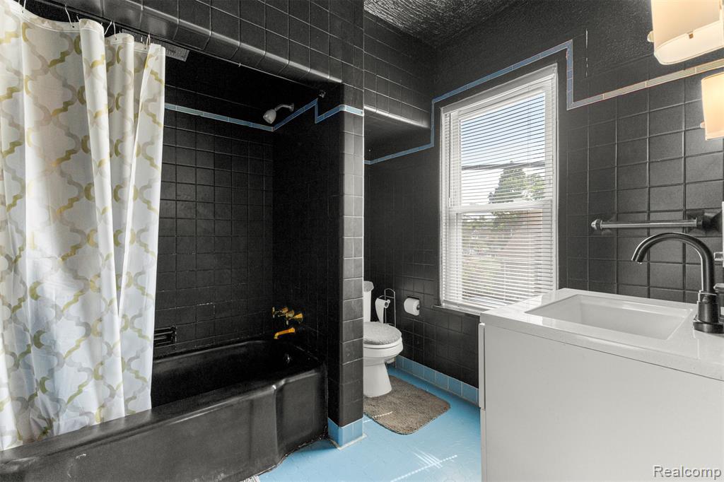 8889 Lane Street Detroit, MI 48209 - Photo 27 of 38