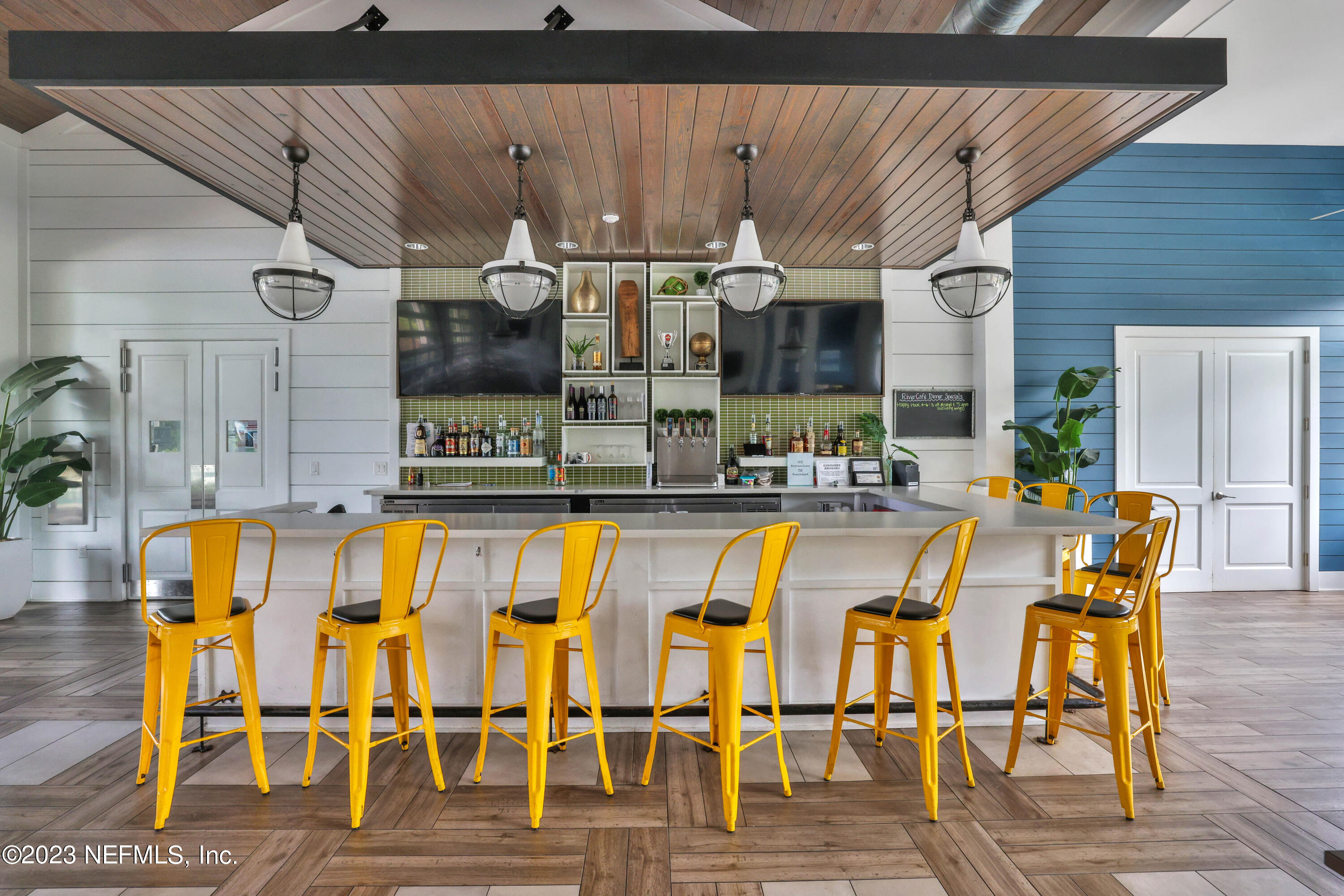 314 Footbridge Road St. Johns, FL 32259 - Photo 28 of 36 RiverClub - Bar