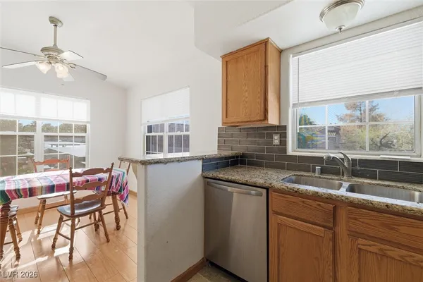 $214,900 | 520 Arrowhead Trail, Unit 522, Henderson, NV 89015