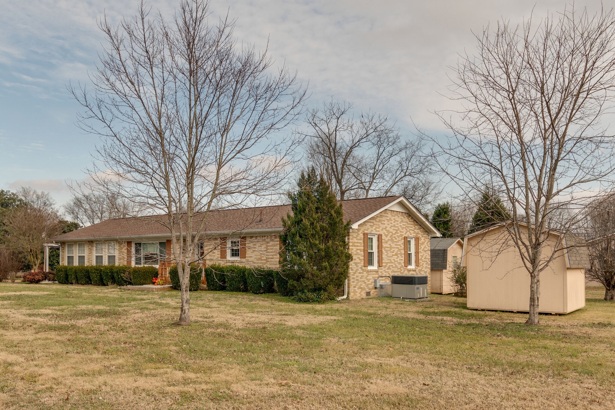 617 Meadow Road Mount Pleasant, TN 38474 - Photo 3 of 26 Gallery Image 3