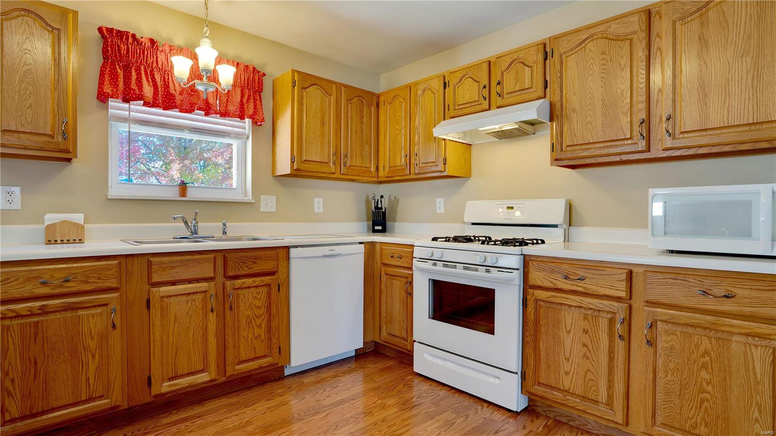 313 Atrium Ridge Court St. Peters, MO 63376 - Photo 7 of 34 Gallery Image 7