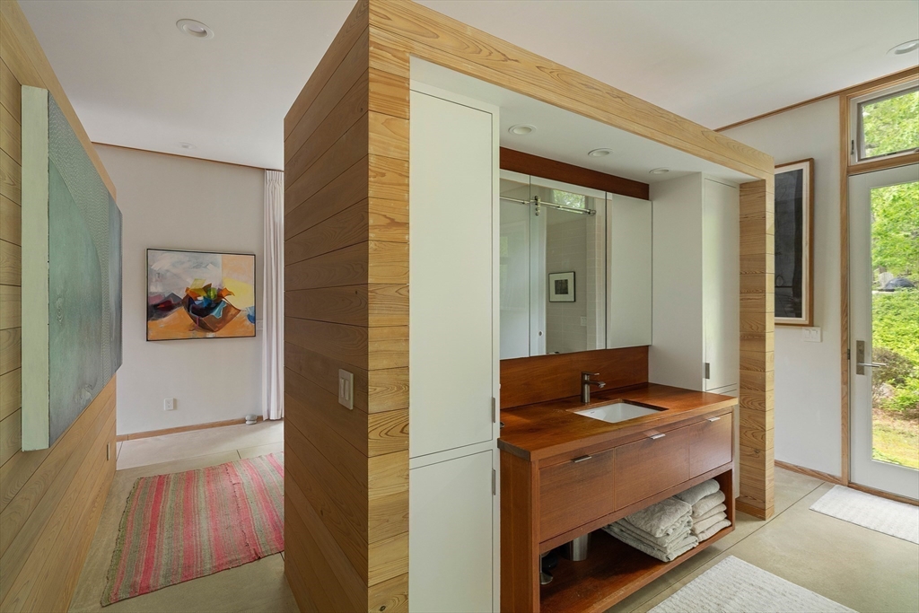 35 South Bowl Road Chilmark, MA 02535 - Photo 23 of 42