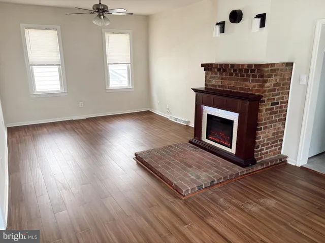 $315,000 | 227 West Olive Street, Westville, NJ 08093