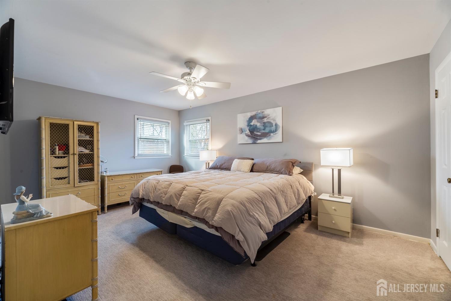 21 Rolling Road East Brunswick, NJ 08816 - Photo 10 of 32 Gallery Image 10