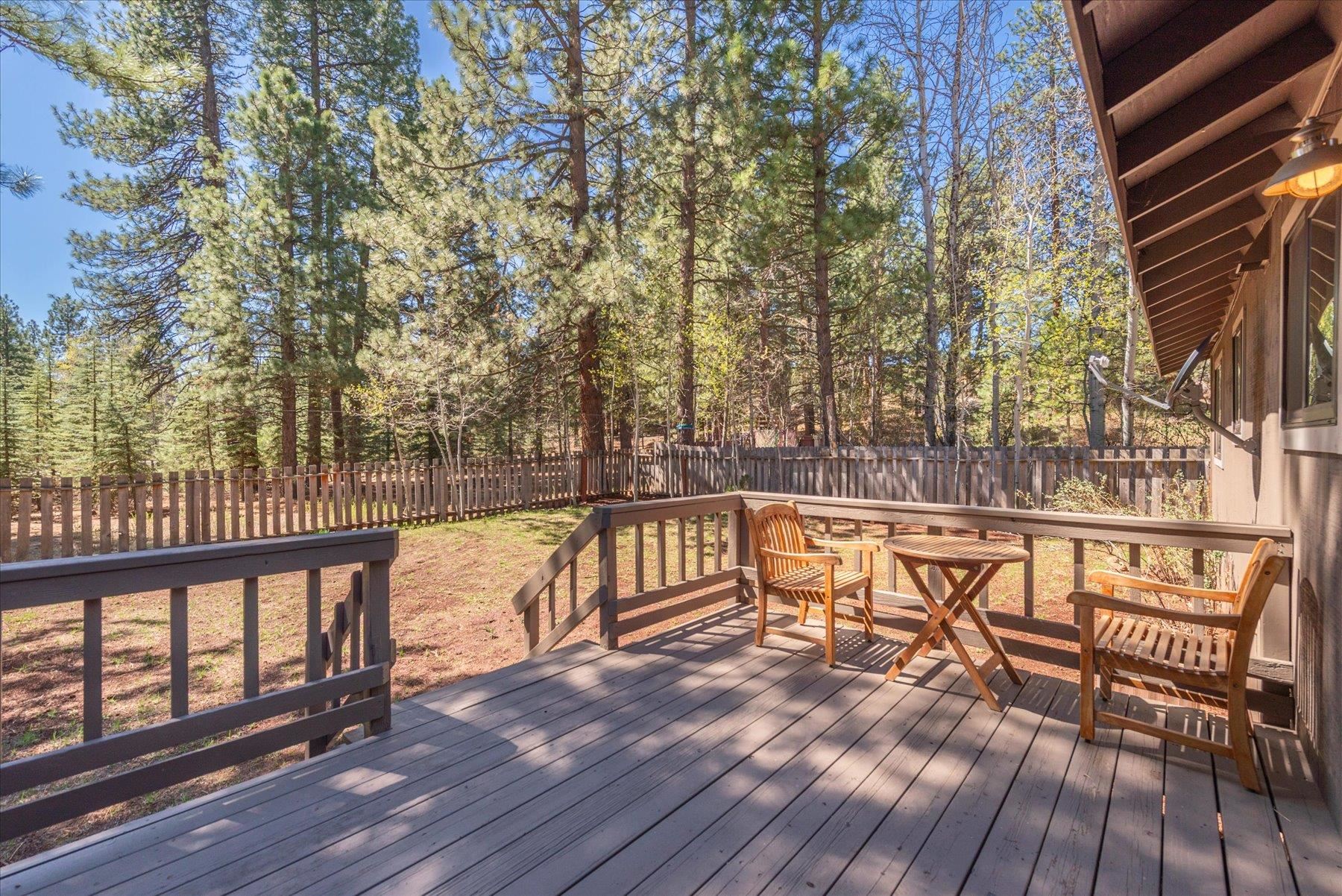 15844 Archery View Truckee, CA 96161 - Photo 15 of 26 a view of balcony with wooden floor and seating space
