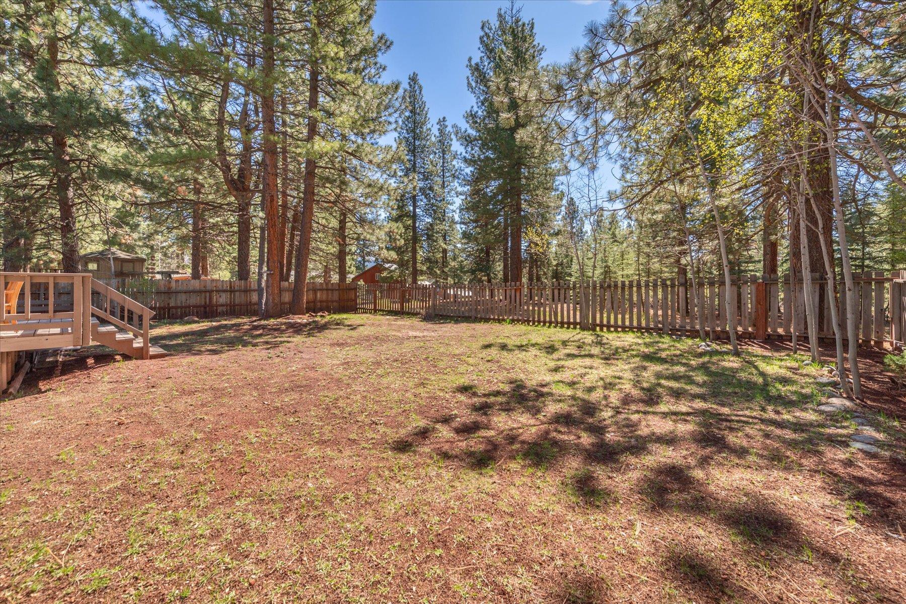 15844 Archery View Truckee, CA 96161 - Photo 22 of 26 a view of covered with snow