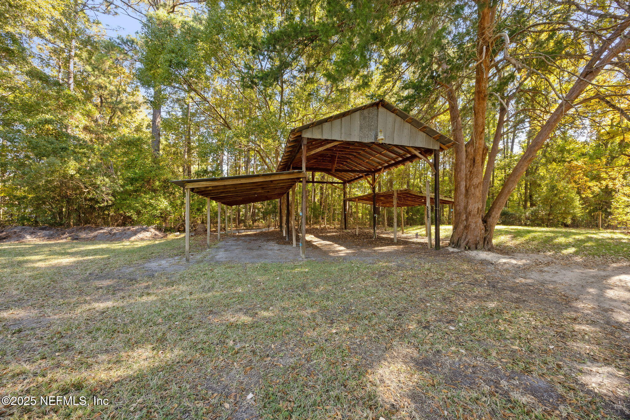 44186 Lee Drive Callahan, FL 32011 - Photo 24 of 28 a view of a park with iron fence