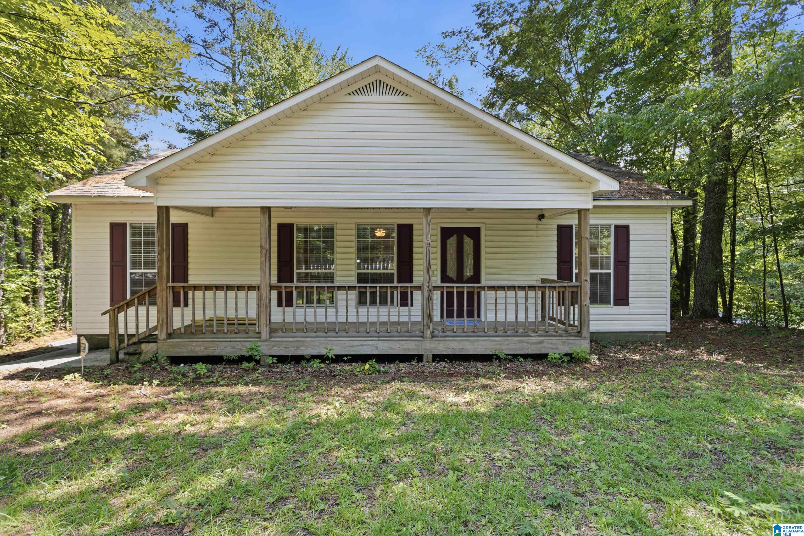 9983 Old Stouts Road Warrior, AL 35180 - Photo 2 of 49