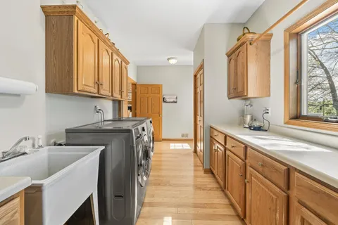 $799,999 | W8205 Nature Drive, Richmond, WI 53190