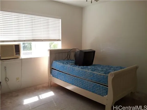 $1,000 | 92-106 Manauea Place, Kapolei, HI 96707