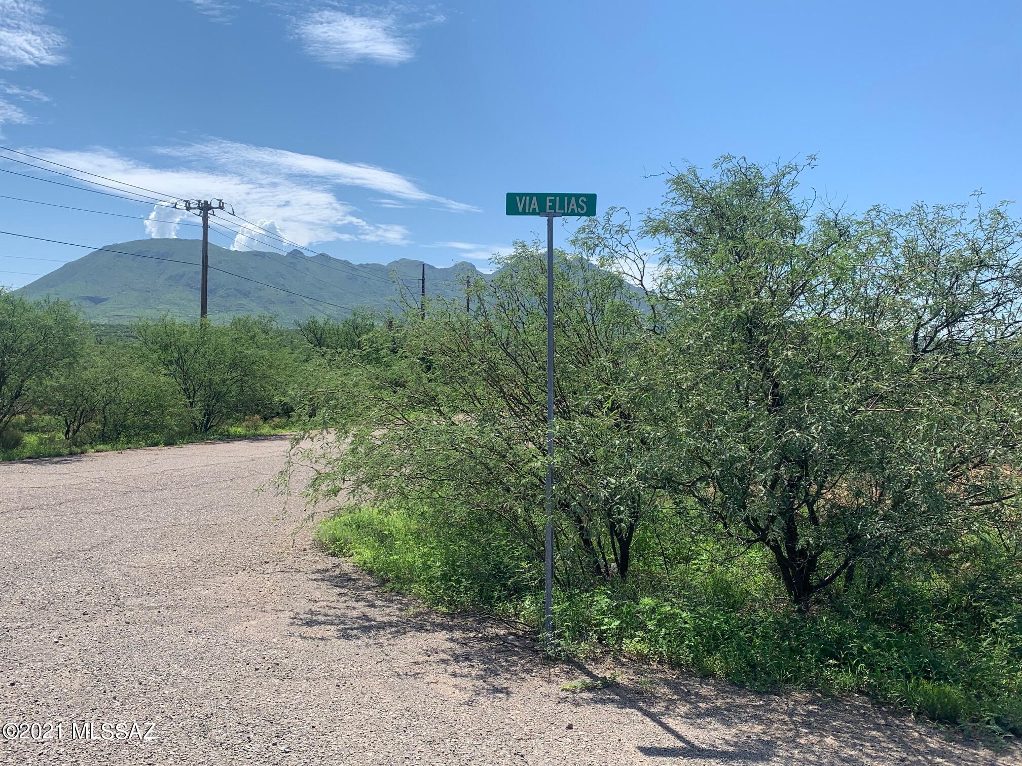 1827 Via Elias, Unit 9 Rio Rico, AZ 85648 - Photo 4 of 6