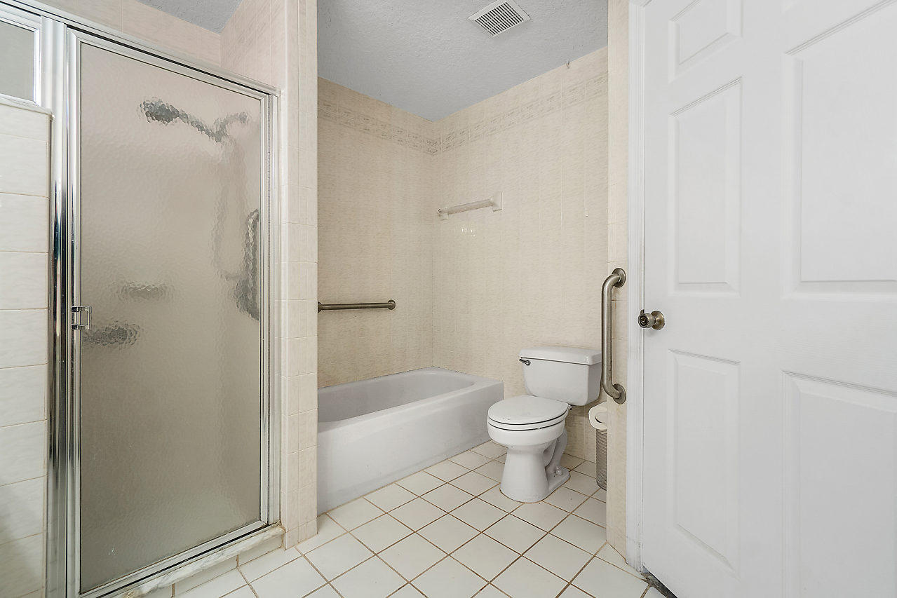 161 Cove Road Greenacres, FL 33413 - Photo 15 of 41 Owner's Suite Bath2