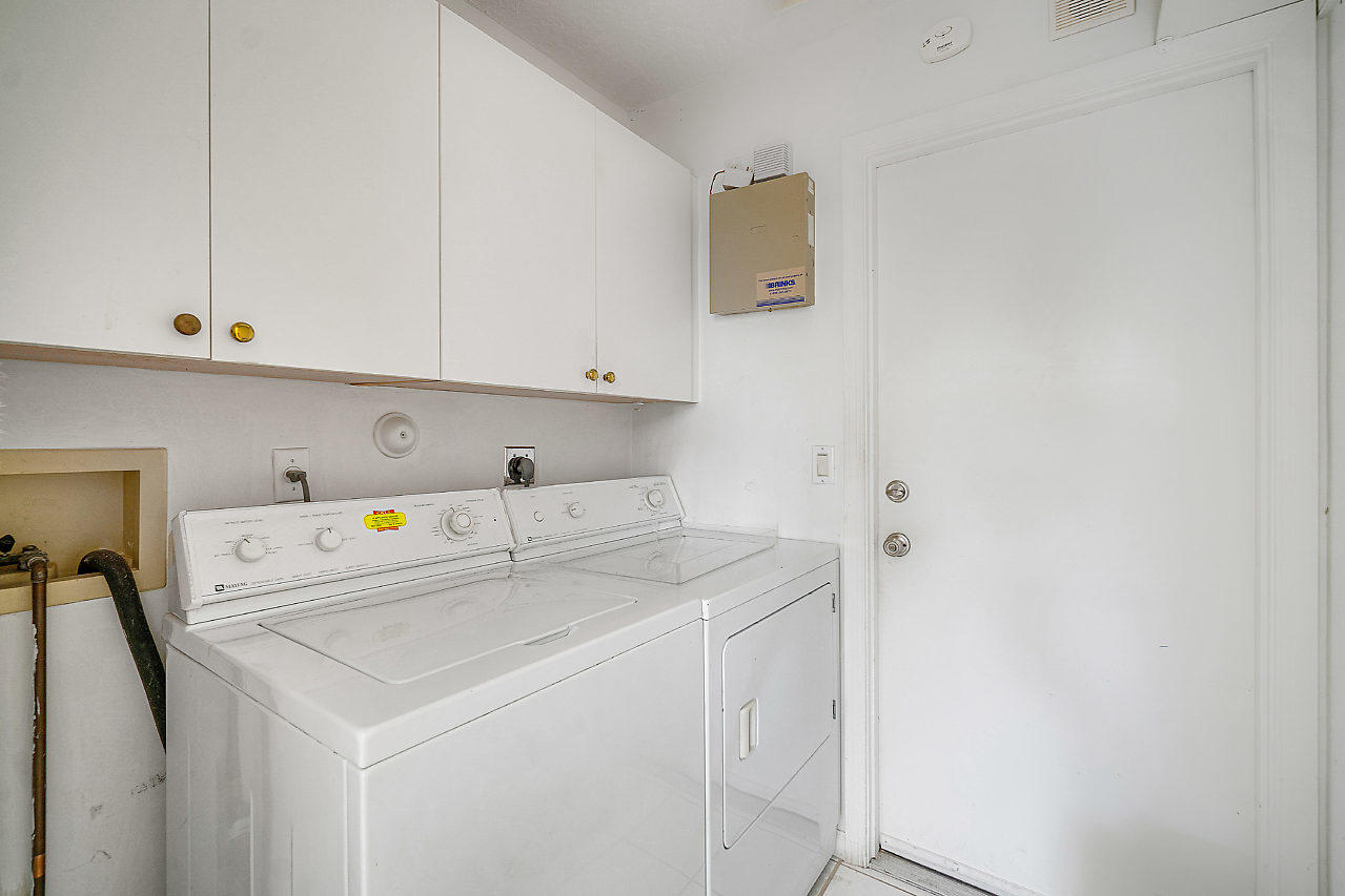 161 Cove Road Greenacres, FL 33413 - Photo 21 of 41 Laundry Room