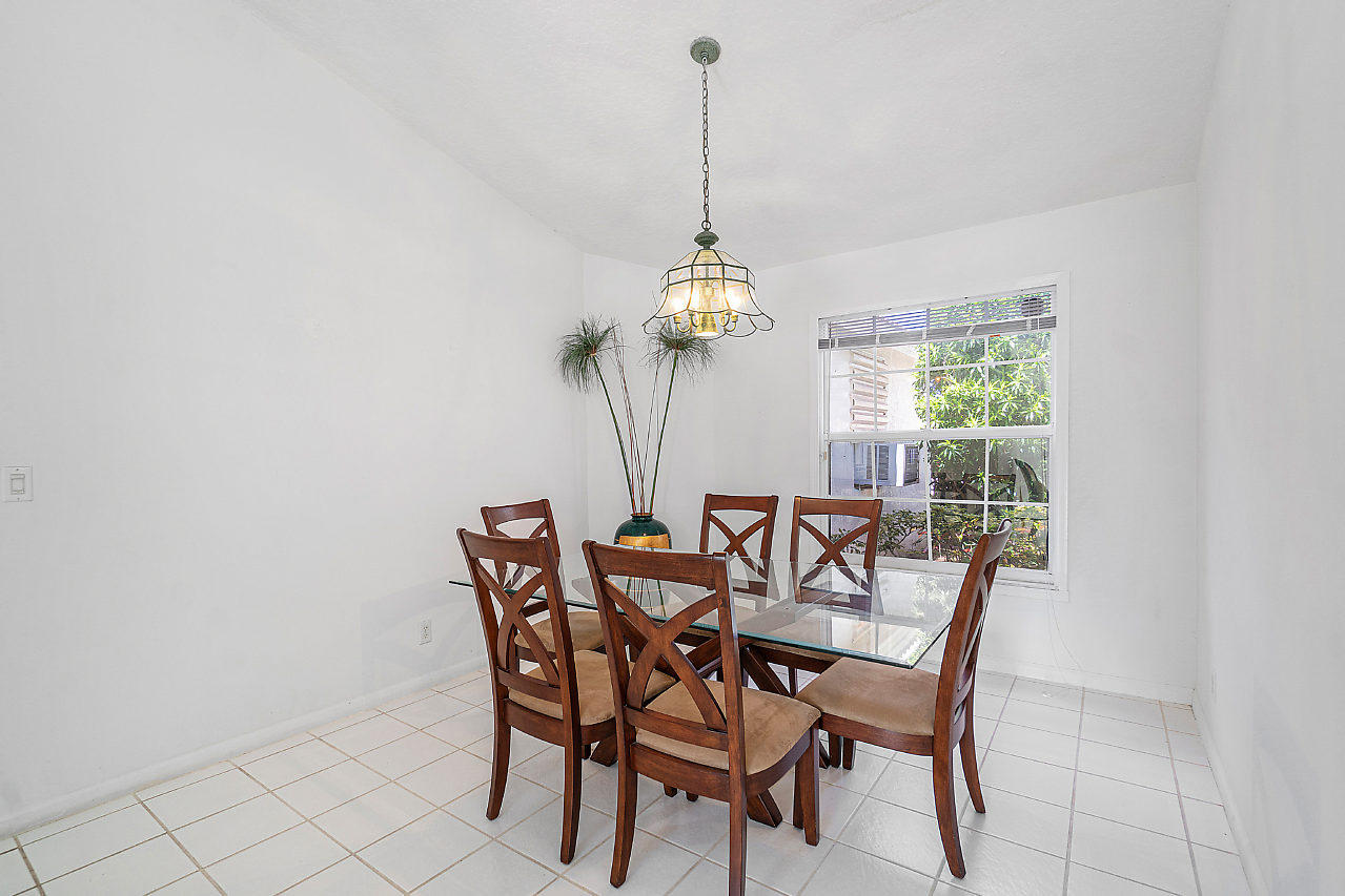161 Cove Road Greenacres, FL 33413 - Photo 6 of 41 Dining Area