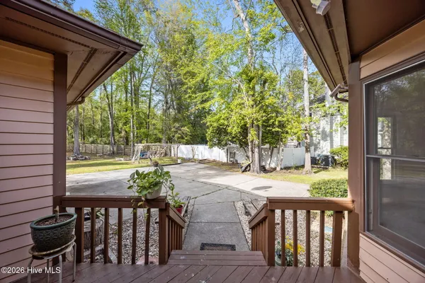 $292,000 | 801 Deerfoot Circle, New Bern, NC 28562
