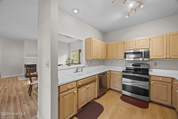 $292,000 | 801 Deerfoot Circle, New Bern, NC 28562