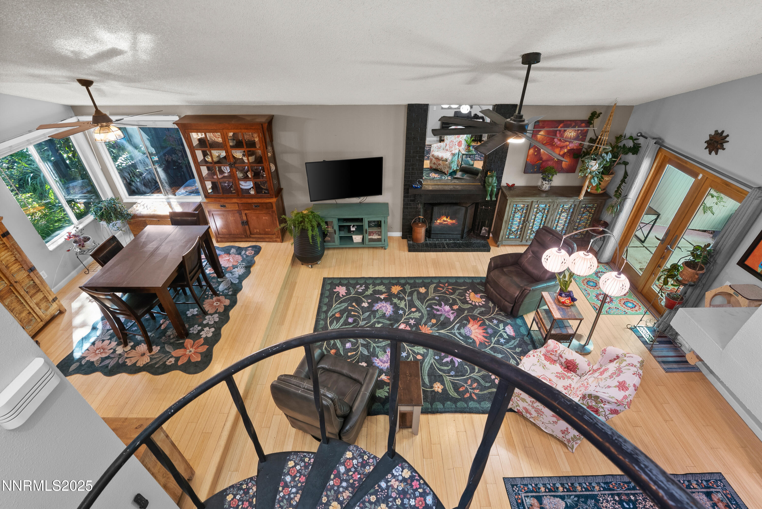 6435 Meadow Valley Lane Reno, NV 89519 - Photo 26 of 34 44-6435 Meadow Valley Ln-interior-128