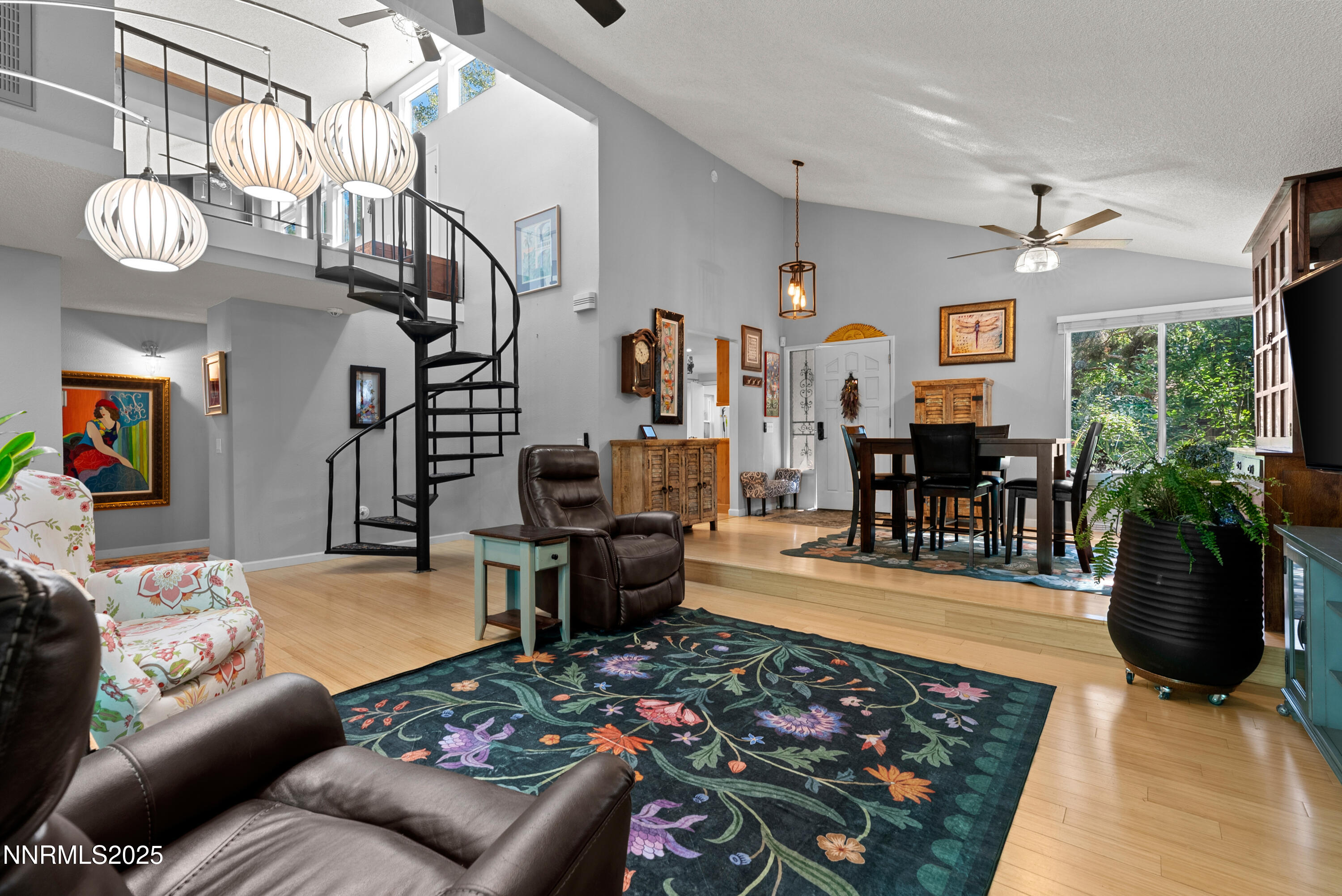 6435 Meadow Valley Lane Reno, NV 89519 - Photo 8 of 34 21-6435 Meadow Valley Ln-interior-105