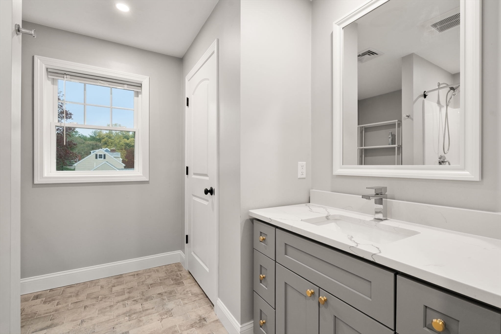 97 Batchelder Road Reading, MA 01867 - Photo 33 of 40