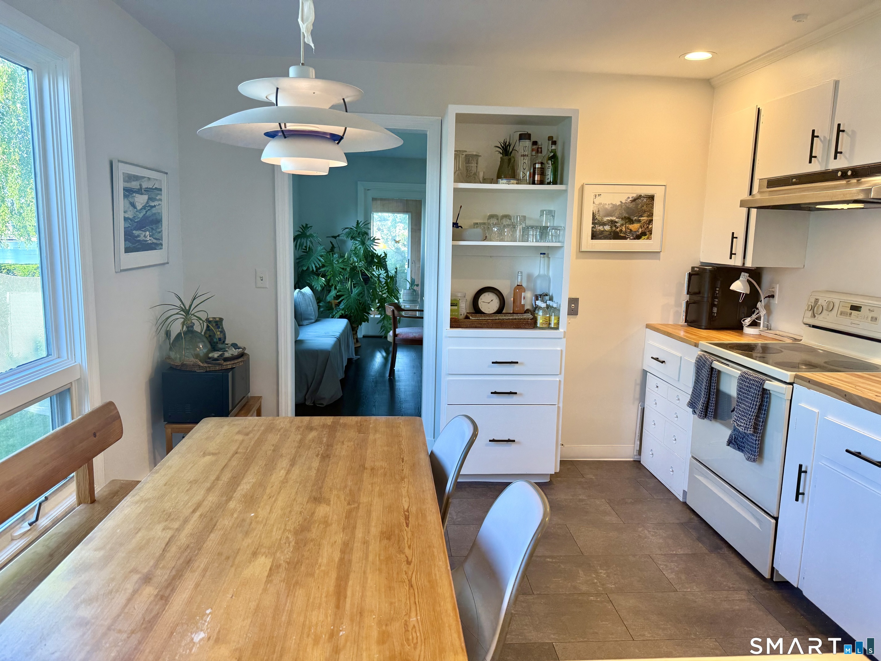 28 Surf Road Westport, CT 06880 - Photo 10 of 27