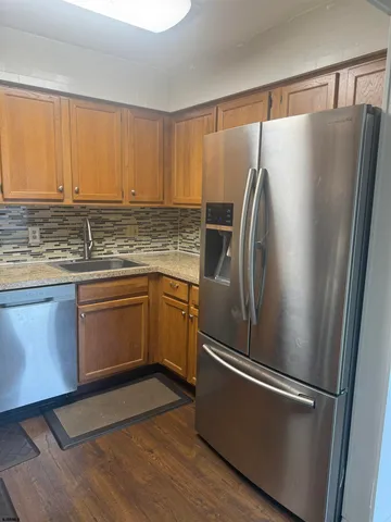 $2,300 | 22 Oyster Bay, Unit 22D, Absecon, NJ 08201