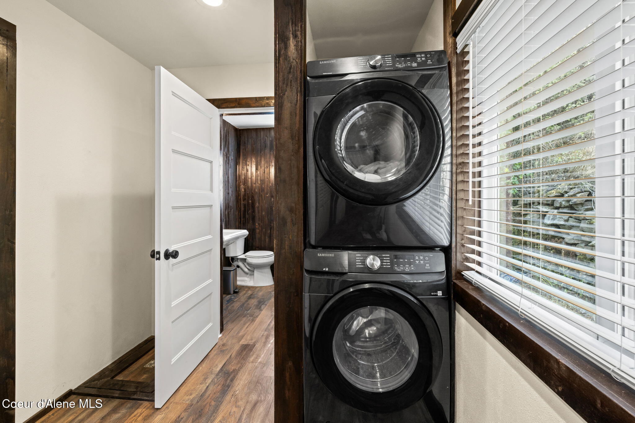 1012 Main Wardner Street Kellogg, ID 83837 - Photo 13 of 42 11