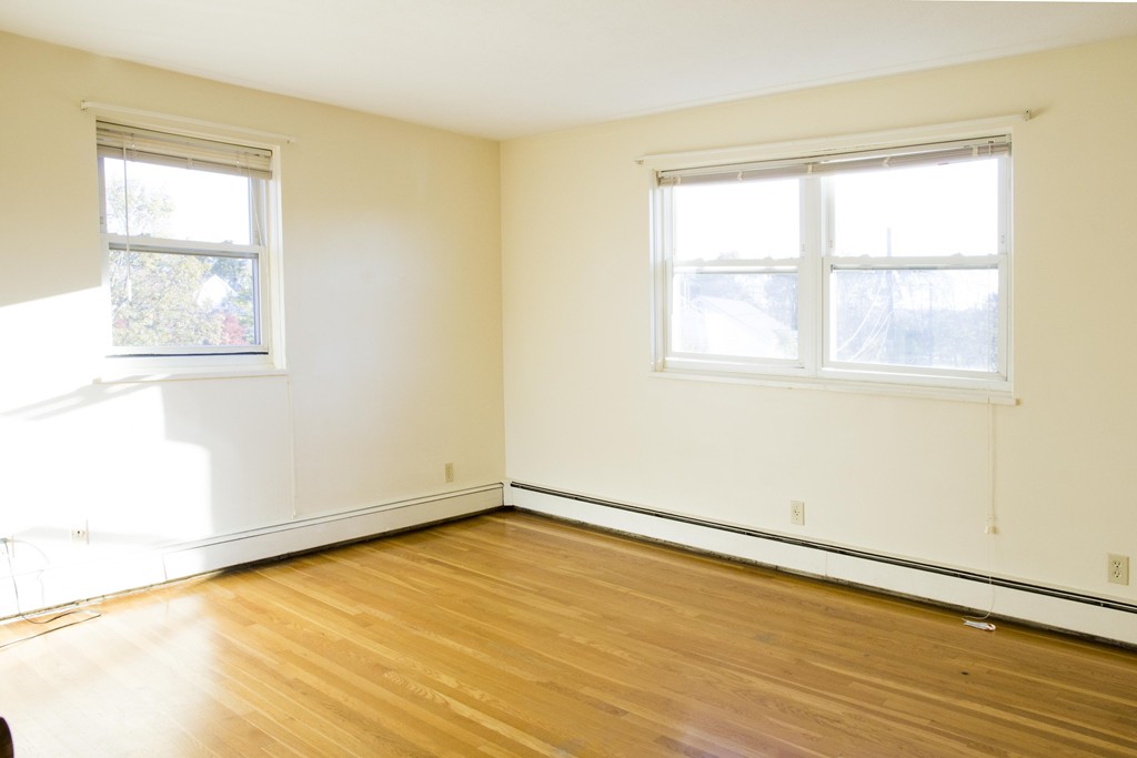 24 Whitman Road, Unit 24 Waltham, MA 02453 - Photo 2 of 8 Gallery Image 2