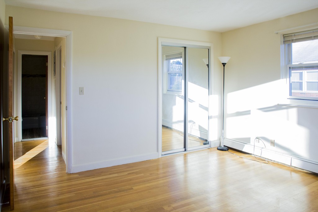 24 Whitman Road, Unit 24 Waltham, MA 02453 - Photo 3 of 8 Gallery Image 3