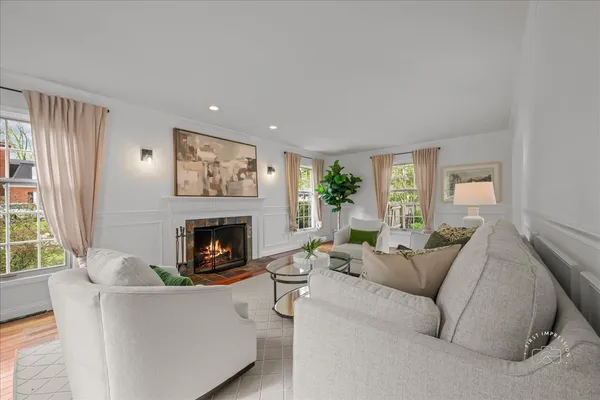 $925,000 | 1501 North Street, Geneva, IL 60134