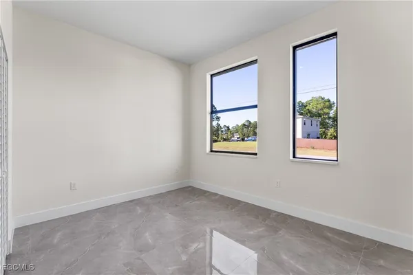 $1,990 | 1134 Cummings Street East, Lehigh Acres, FL 33974