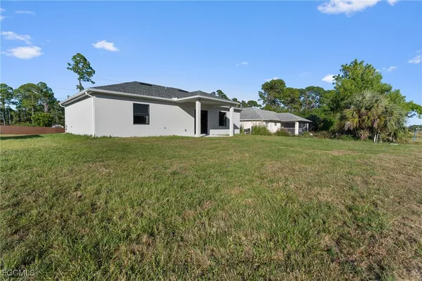 $1,990 | 1134 Cummings Street East, Lehigh Acres, FL 33974