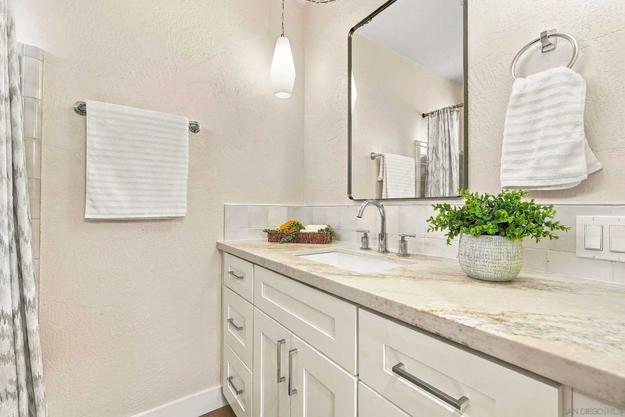 16541 Highland Valley Road Ramona, CA 92065 - Photo 31 of 57 Gallery Image 31