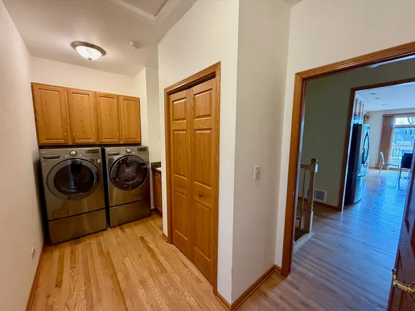 $559,900 | 1118 Beachwood Court, Antioch, IL 60002