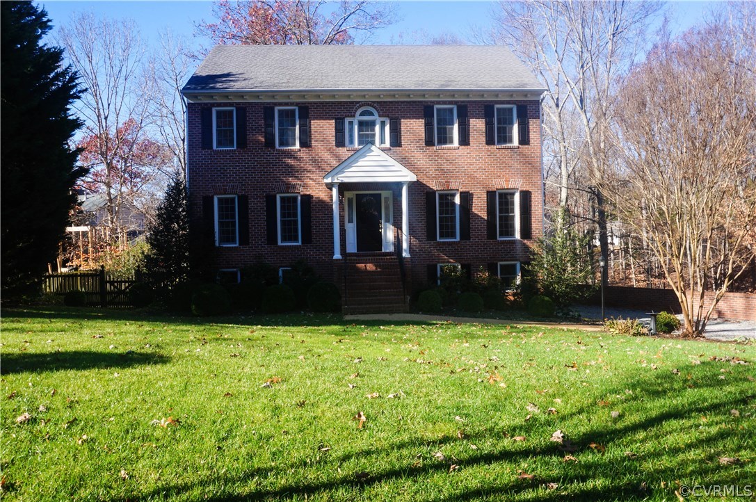 2020 Thornleigh Road Midlothian, VA 23113 - Photo 2 of 25