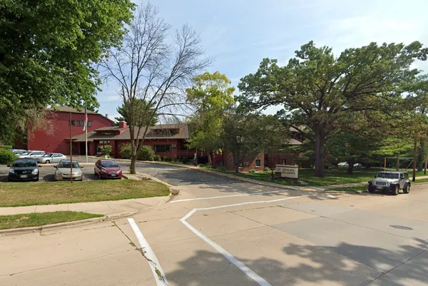 $1,225 | 250 Femrite Drive, Madison, WI 53716