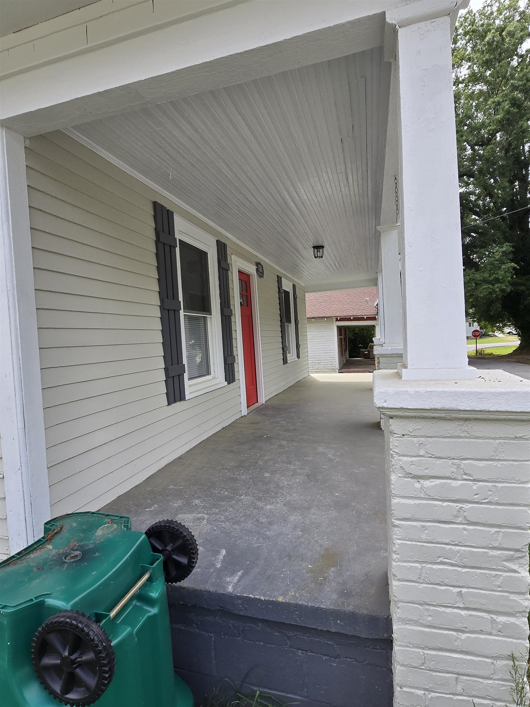 108 Washington Avenue Gaffney, SC 29340 - Photo 3 of 9