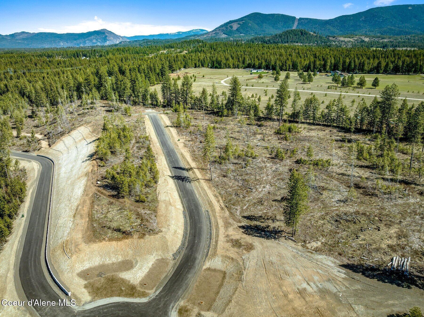 Nka Nka Dickens Road Athol, ID 83801 - Photo 7 of 44 20250416191350644735000000-o